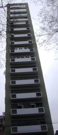 Lander — Fachada Principal