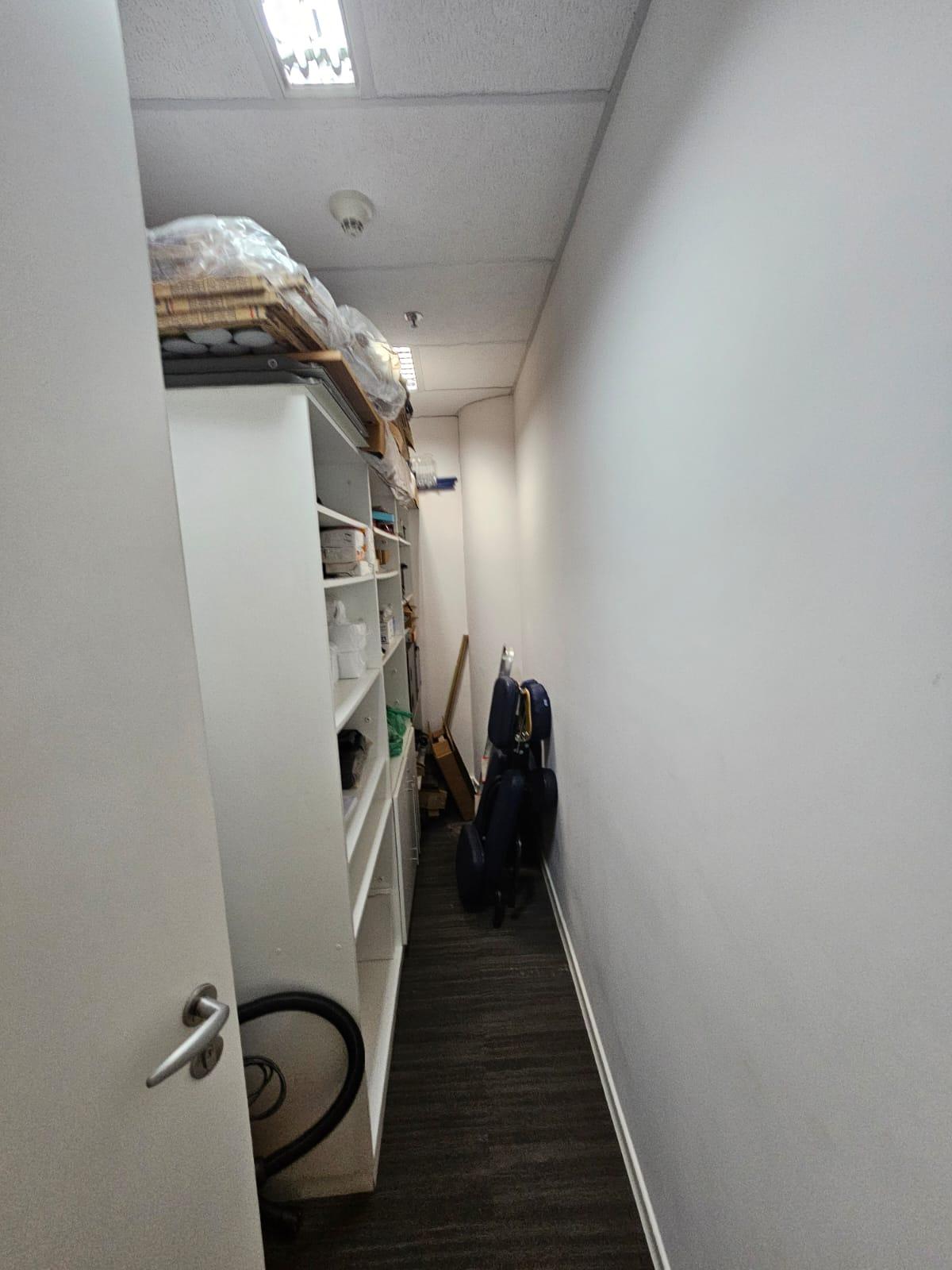 Mobiliado de 200m² no Itaim (B) — Galeria Foto 3