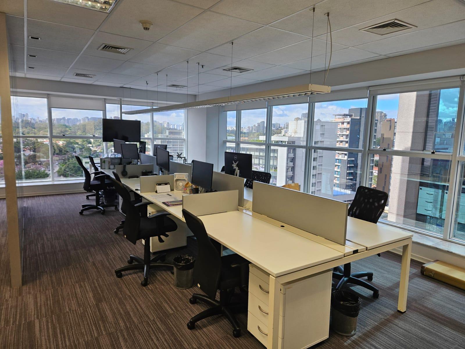 Mobiliado de 200m² no Itaim (B) — Galeria Foto 12