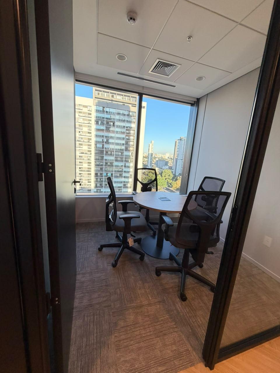 Mobiliado de 369 m² na Vila Olímpia (A) — Galeria Foto 9