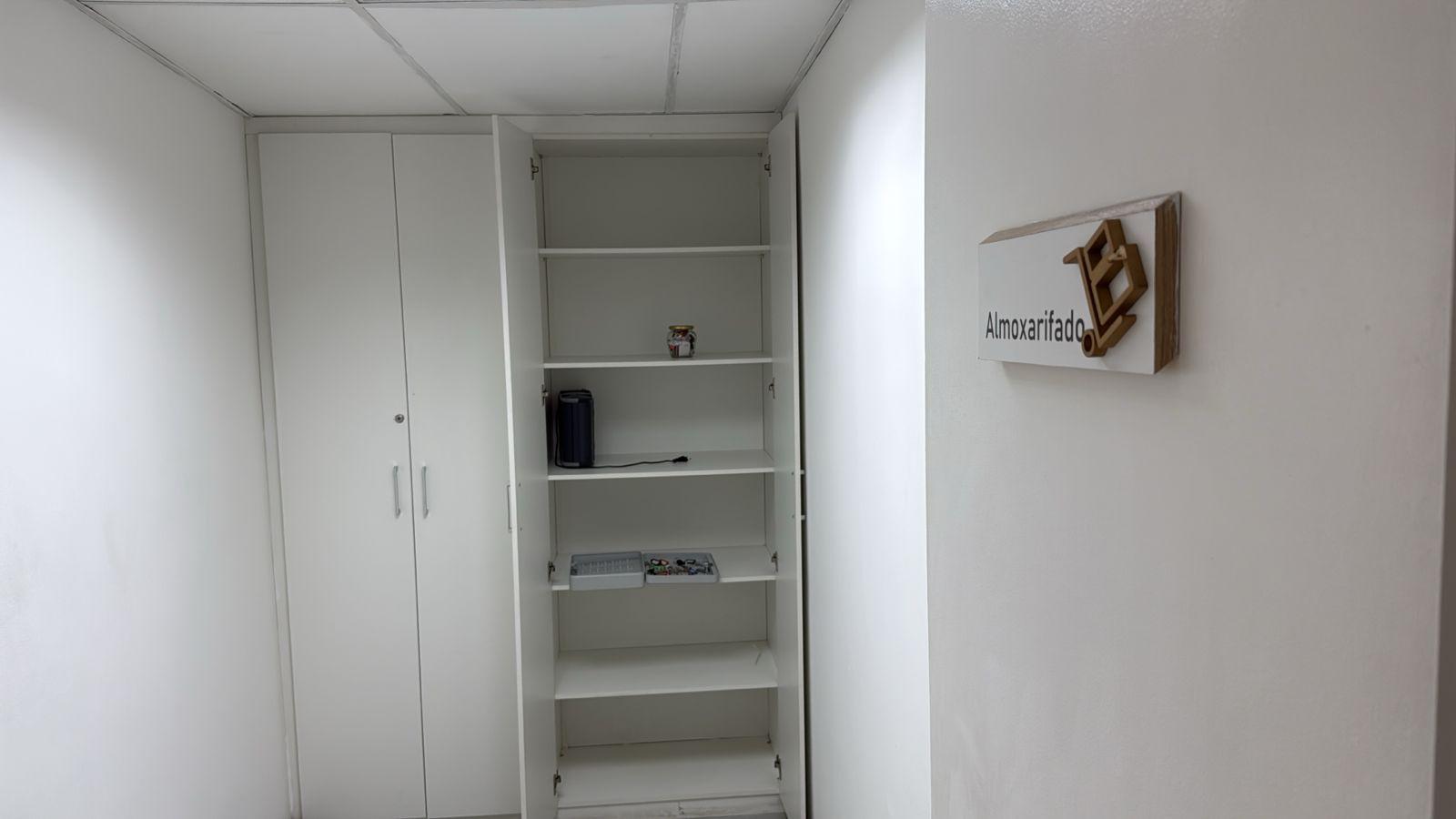 Mobiliado de 925m² no Centro (C) — Galeria Foto 8