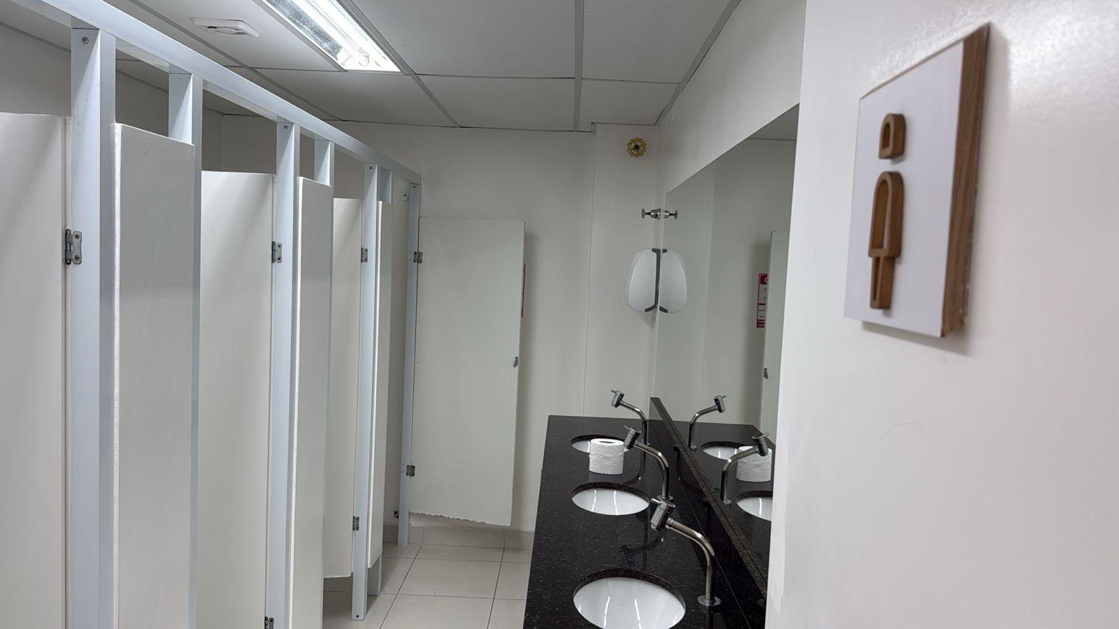 Mobiliado de 925m² no Centro (C) — Galeria Foto 10