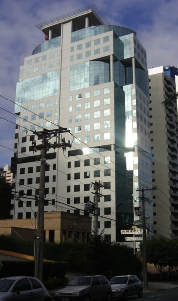 Monte Carlo Trade Center — Fachada Principal