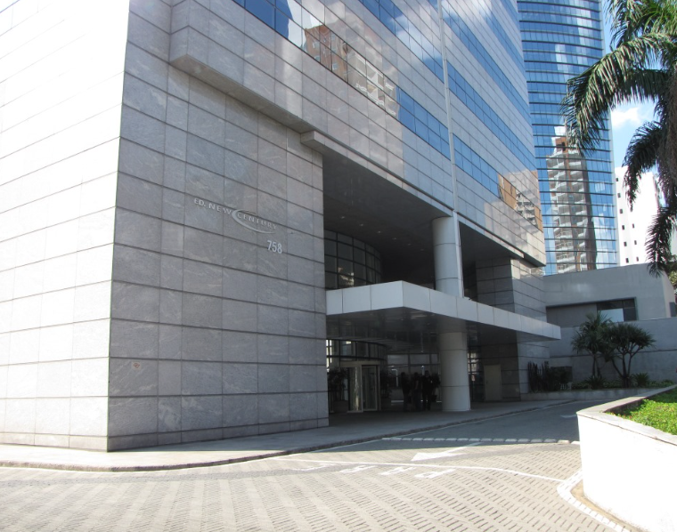New Century — Galeria Foto 5