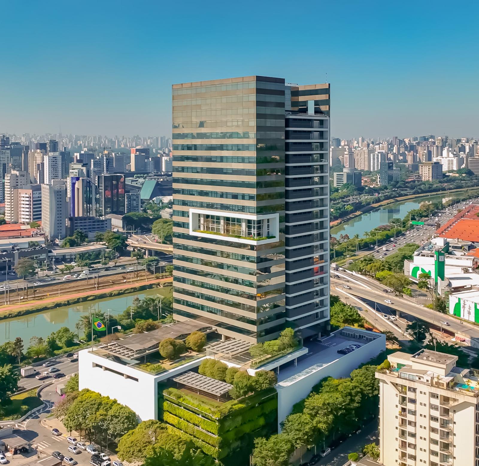 Pinheiros One — Fachada Principal