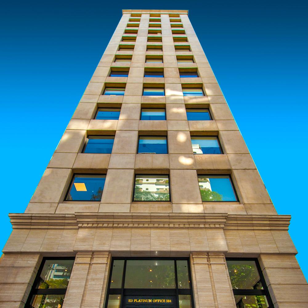 Platinum Office — Fachada Principal