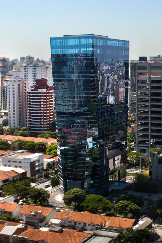 Praça Faria Lima — Fachada Principal