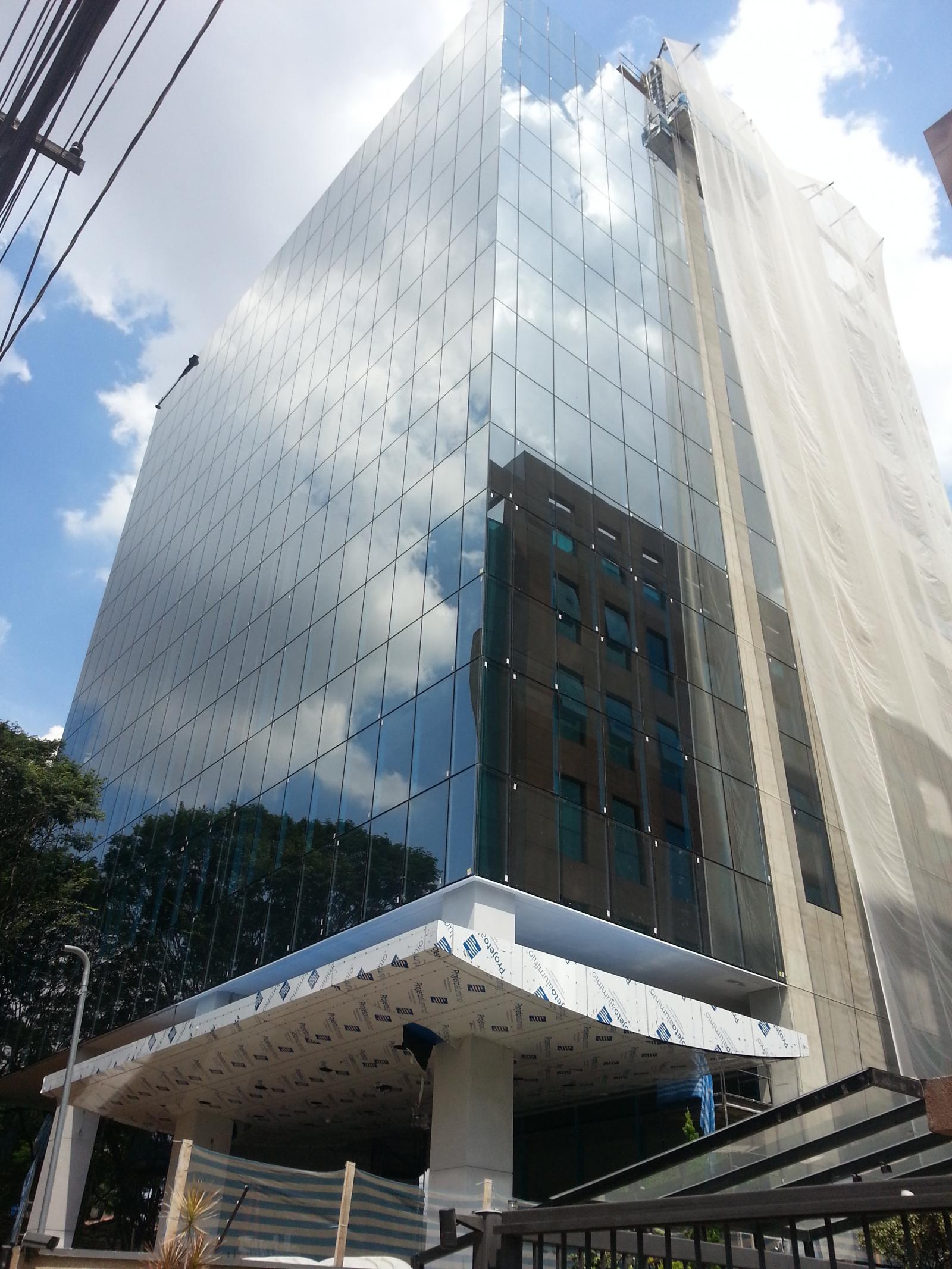Souza Aranha — Fachada Principal