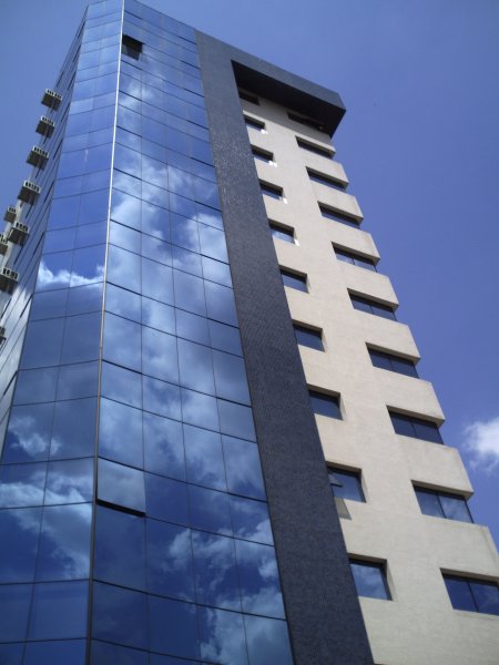 Victoria Office — Fachada Principal