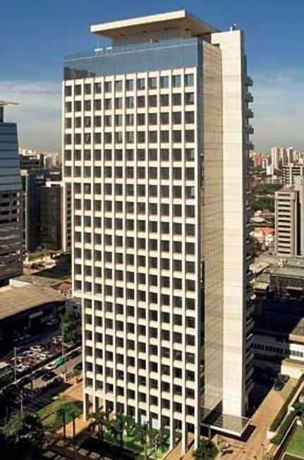 Vila Olímpia Corporate Plaza — Fachada Principal