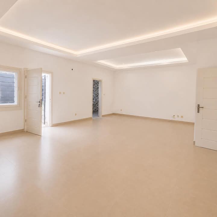 VILLA MODERNE DE 5 PIÈCES À VENDRE À COCODY ABATTA