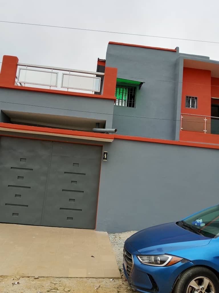 À louer: Duplex e 4 pièces à Bingerville
