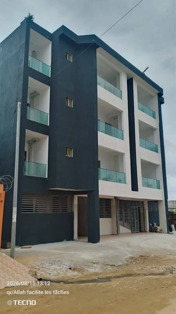 À Vendre à COCODY RIVIERA PALMERAIE PHARMACIE SAINT VIATEUR  Des nouveaux appartements de 3 pièces, de 2 pièces