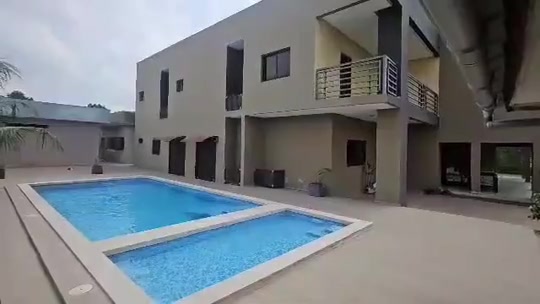 Duplex 6 chambres à vendre à Cocody, Riviera Golf