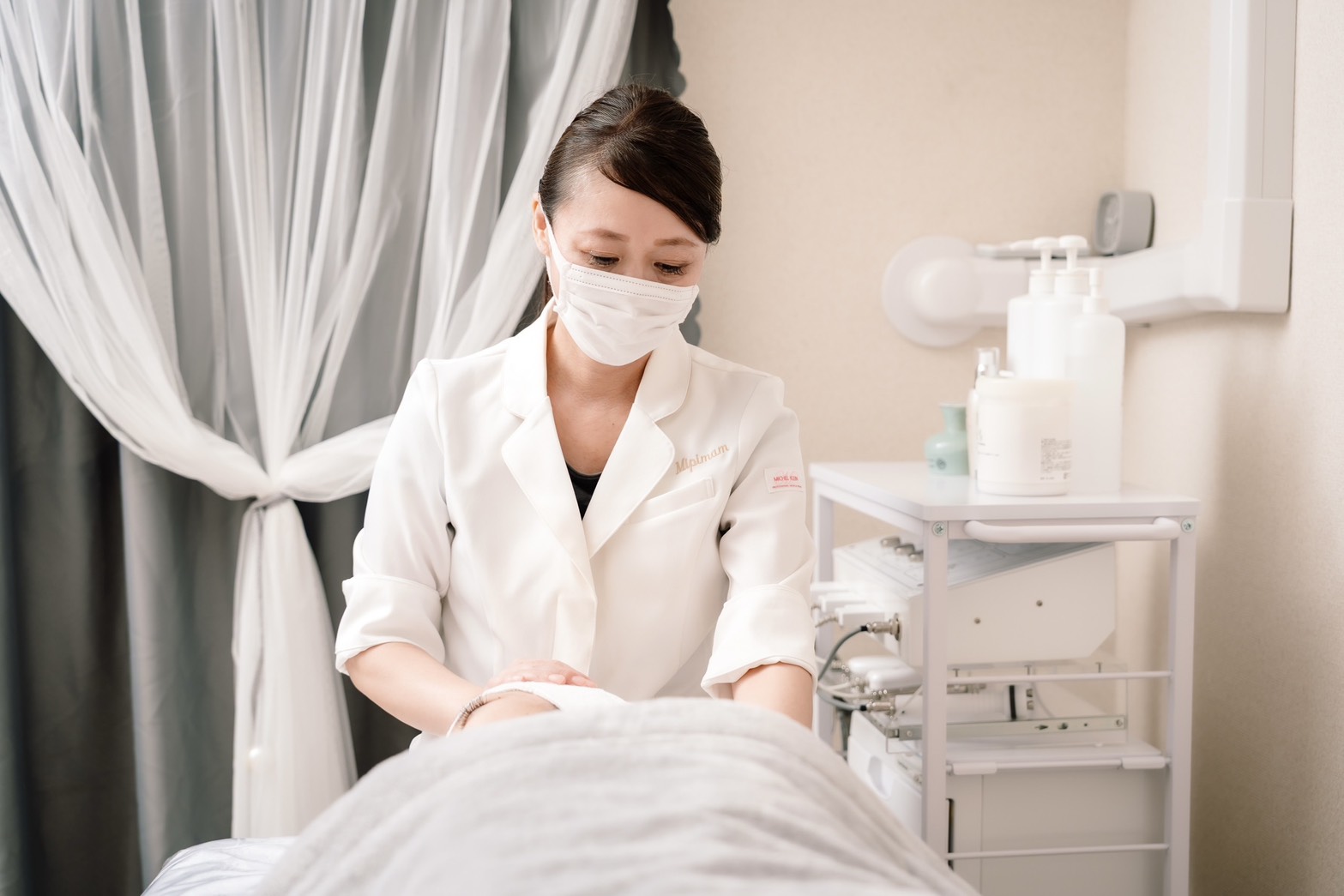 ★☆回転サロン卒業しませんか？☆★ 小顔コルギ専門｜1日3～4名｜ゆとりある予約設計｜横浜駅すぐ｜