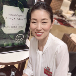 百貨店でのスキンケア化粧品の販売/遅番のみ