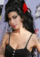 Amy Winehouse Tattoos thumb 3