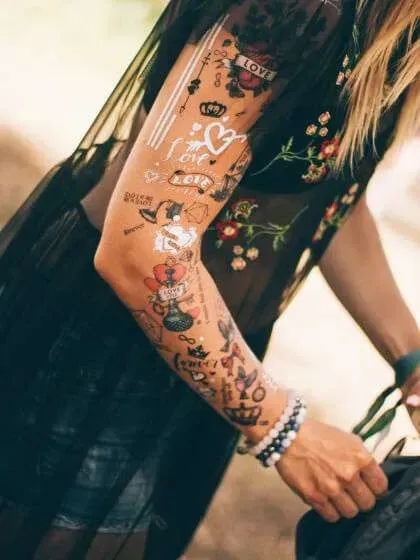 Tatuaje temporal personalizado (calcomanía) a todo color con el diseño que quieras image