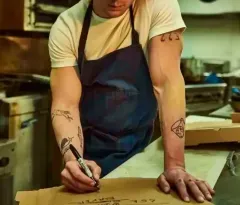 Tatuajes  Carmy de The Bear thumb 2