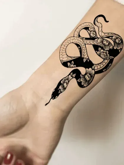 Flower Snake image