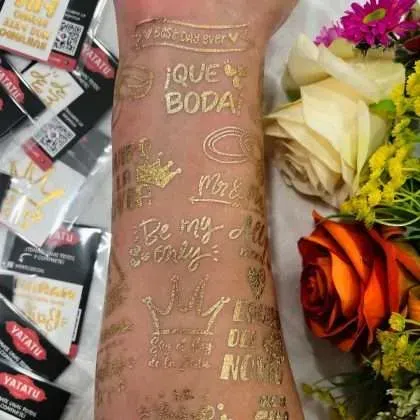 Set de 60 Tatuajes dorados surtidos para Bodas image