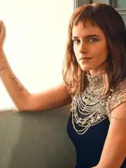 Emma Watson Tattoos thumb 3