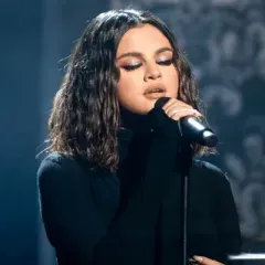 Slelena Gomez decal thumb 2