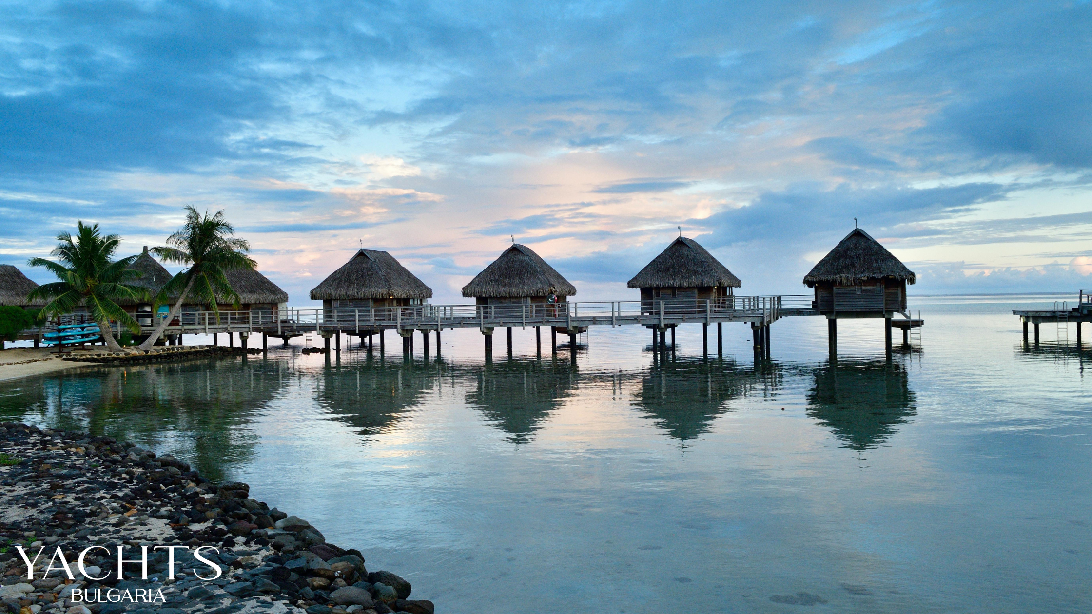 Яхтени маршрути за април – къде да плаваме, когато сезонът започва по света