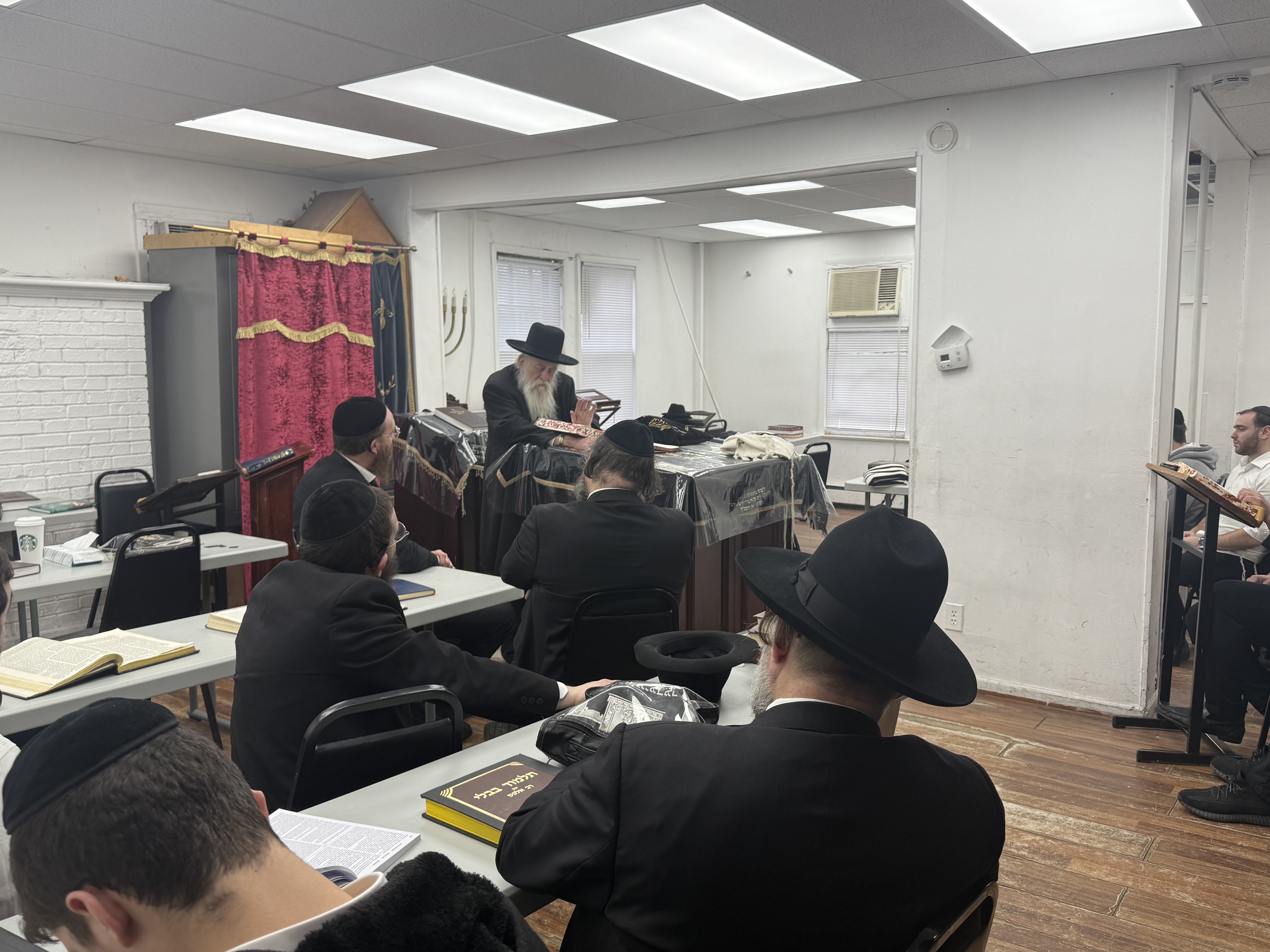 Yeshiva Photo