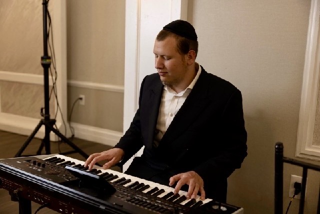 Yeshiva Photo