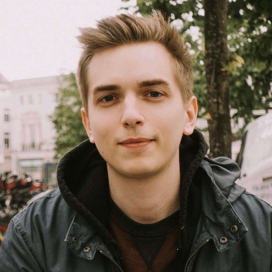 Drew Gooden, commentary YouTuber and comedian, Orlando Florida