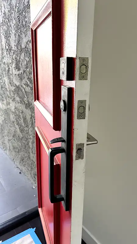 Ubiquiti access control on double door