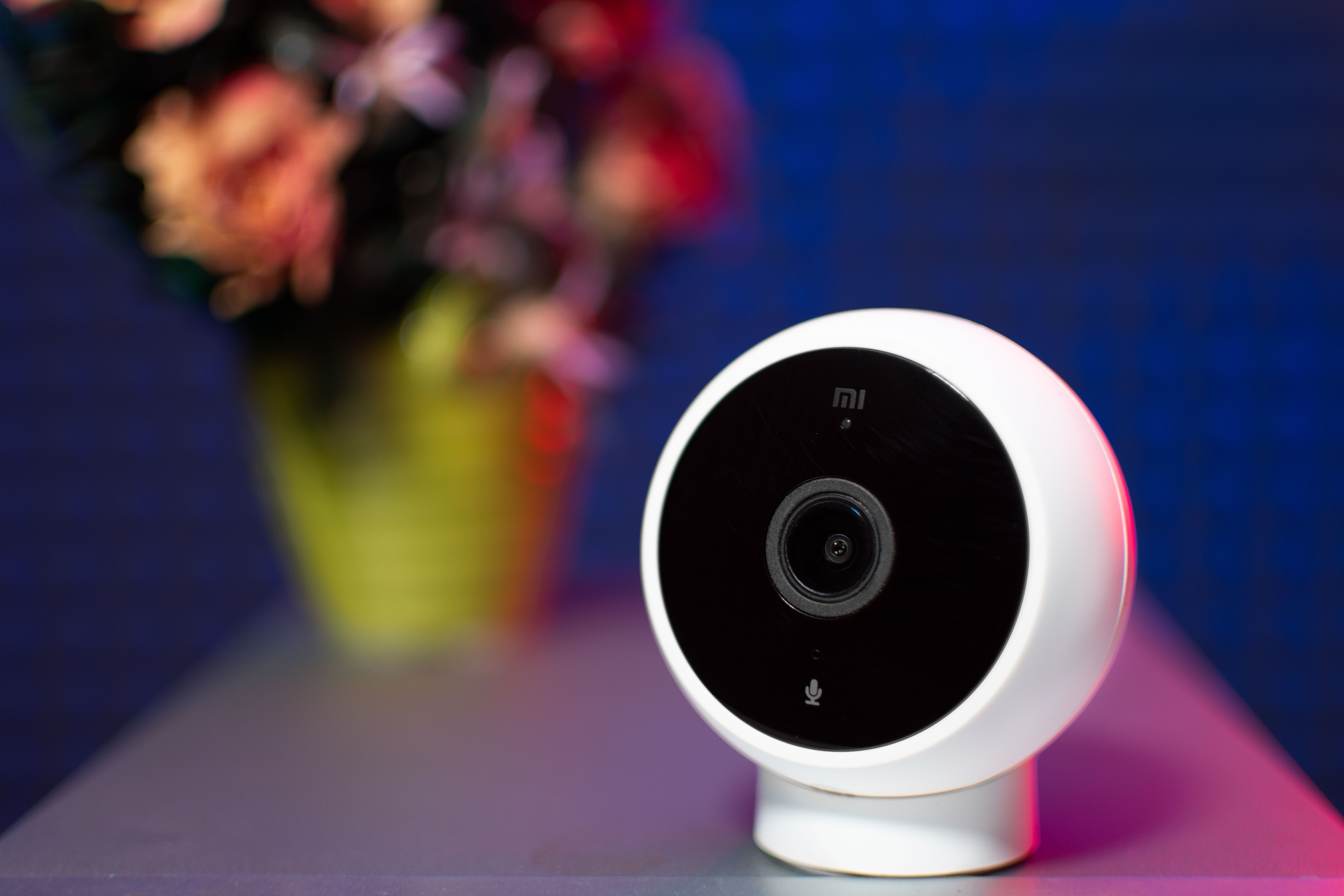 Smart Home Security: Systems & Integration