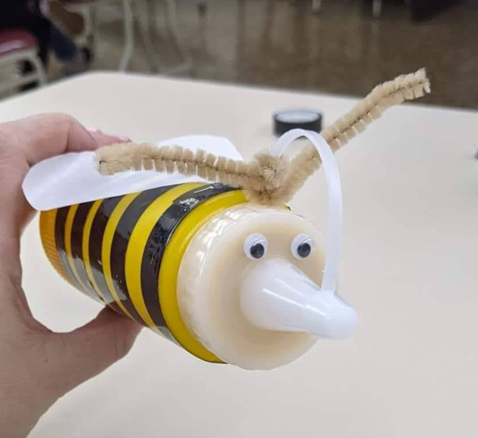 Bee honey dispenser