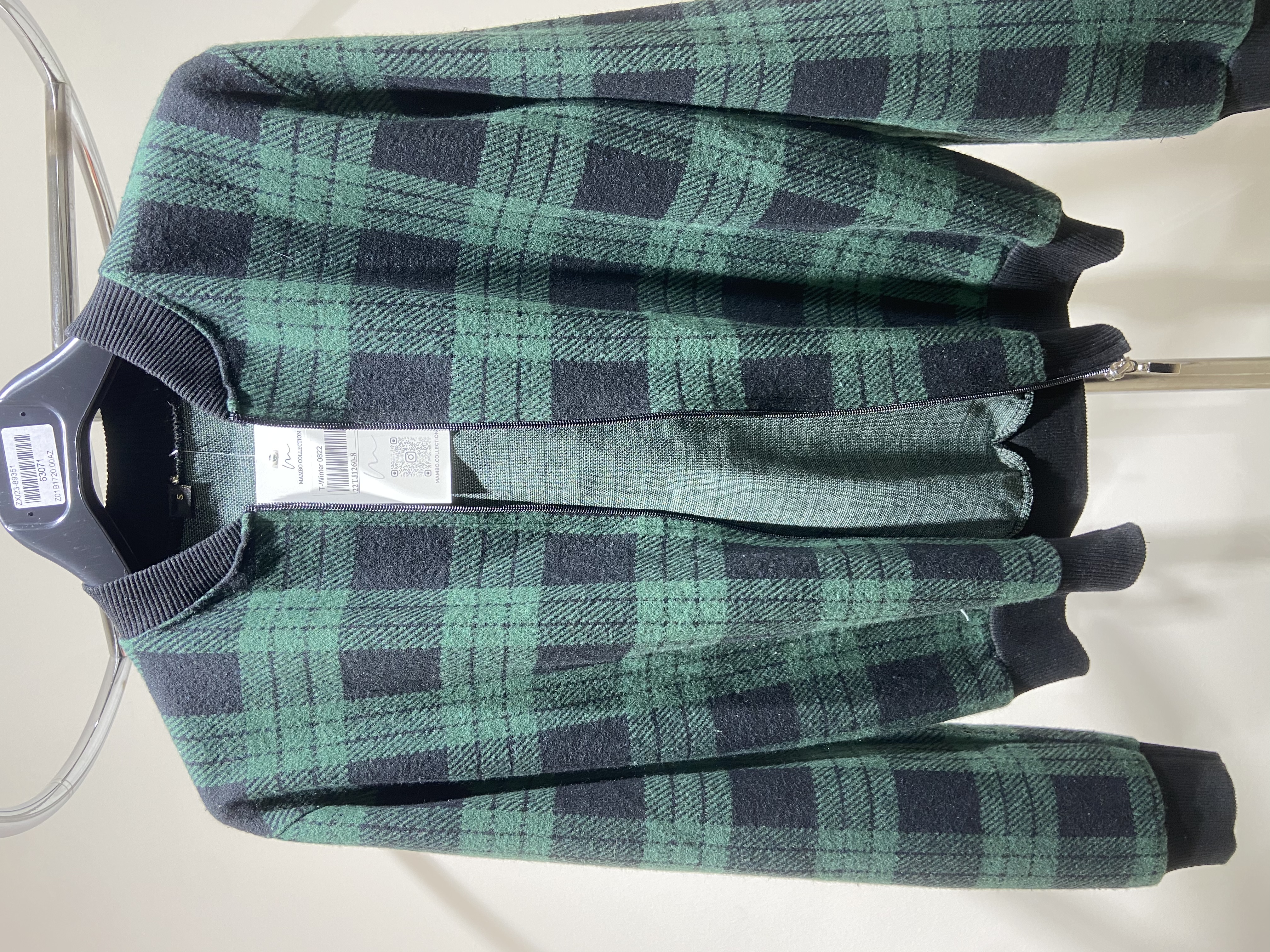 Squared designed jacket