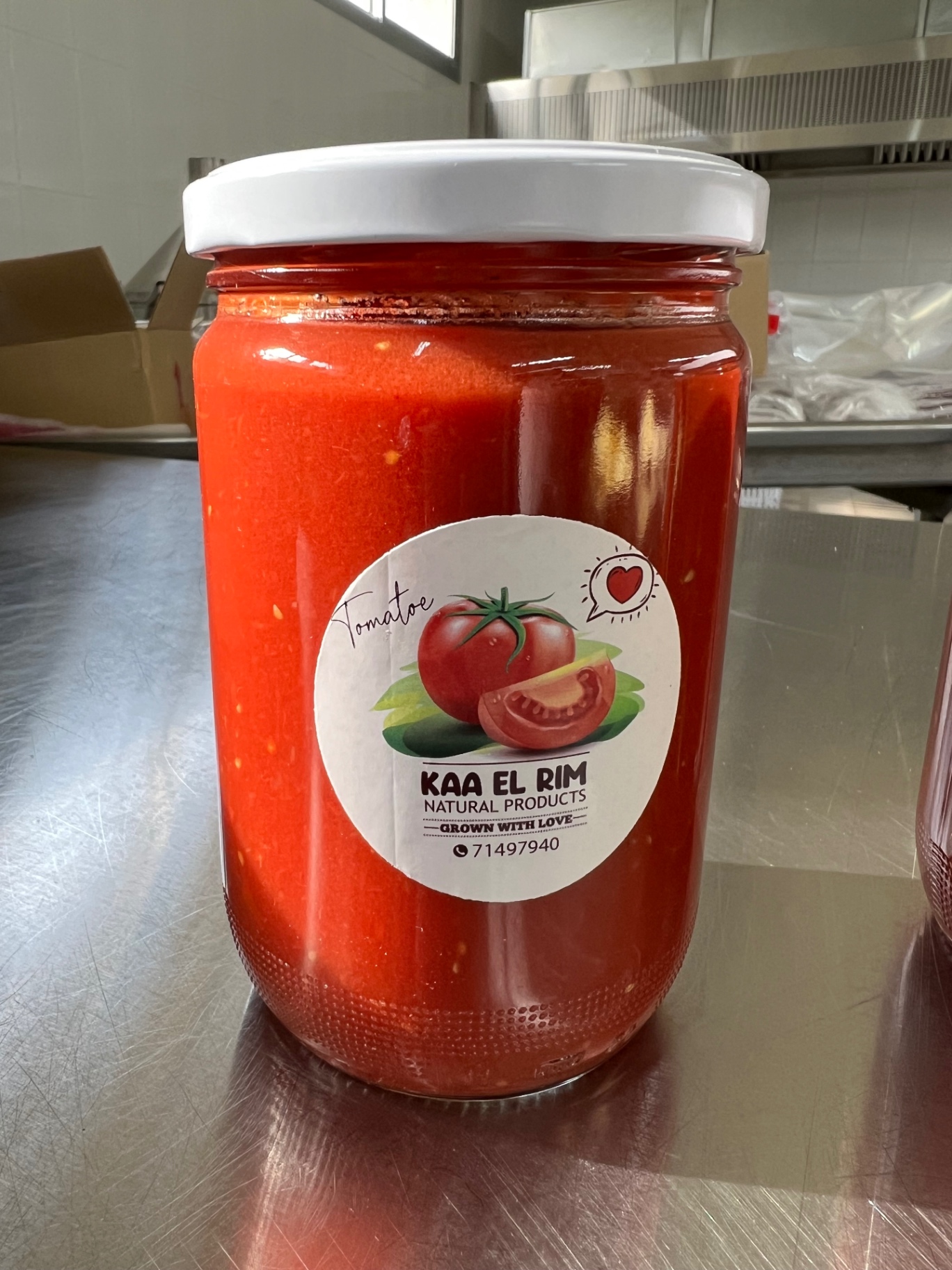 Strained tomatoes