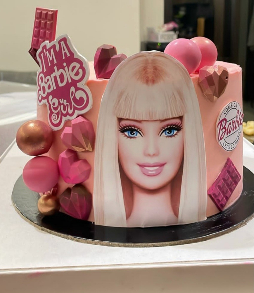 Barbie Cake