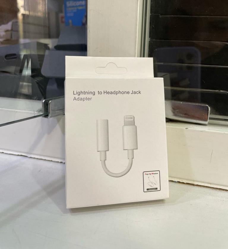 Aux