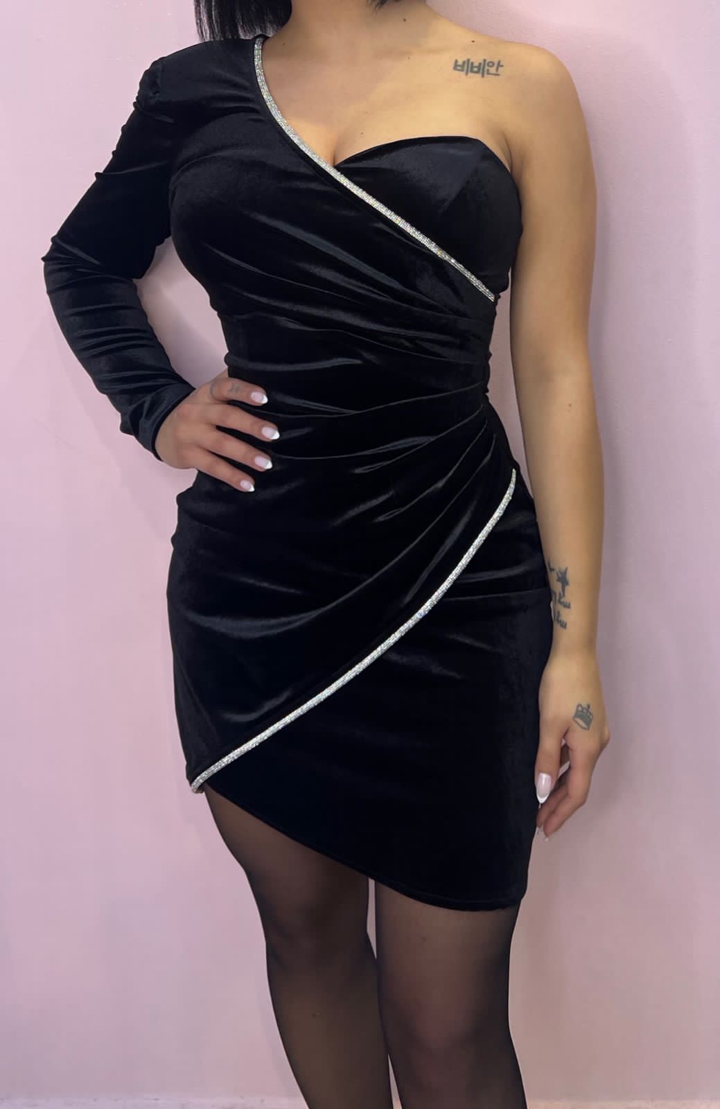 Black dress