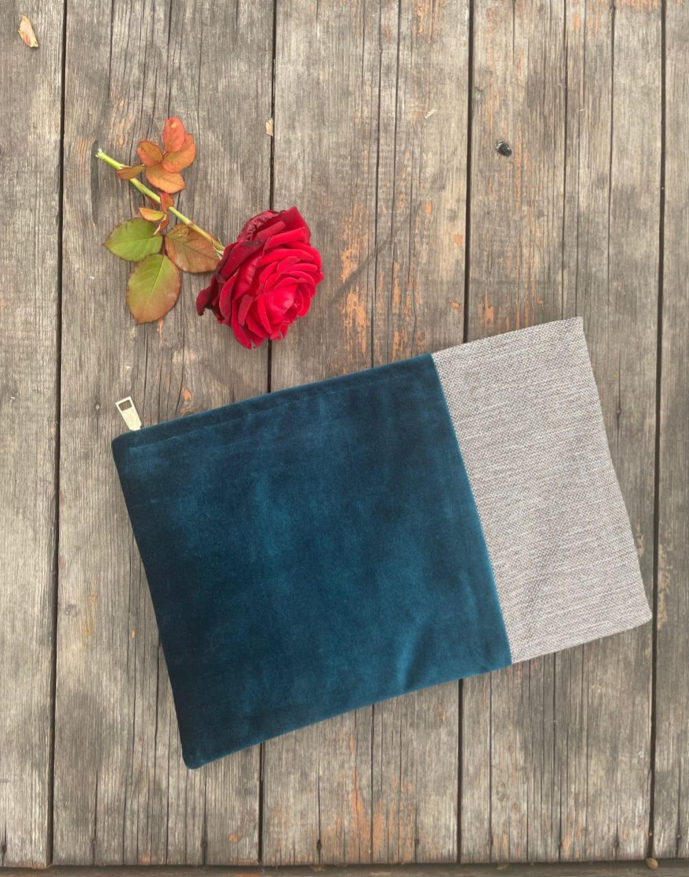 Darzit kheir handmade clutch 