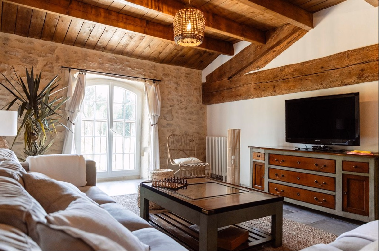Living room in the Mourvèdre cottage