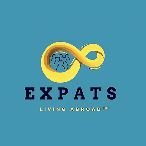 Expats Living Abroad™️