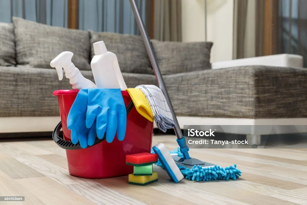 Expert Cleaning Tips for a Sparkling Home: Insider Advice from Dazzling Cleans LLC