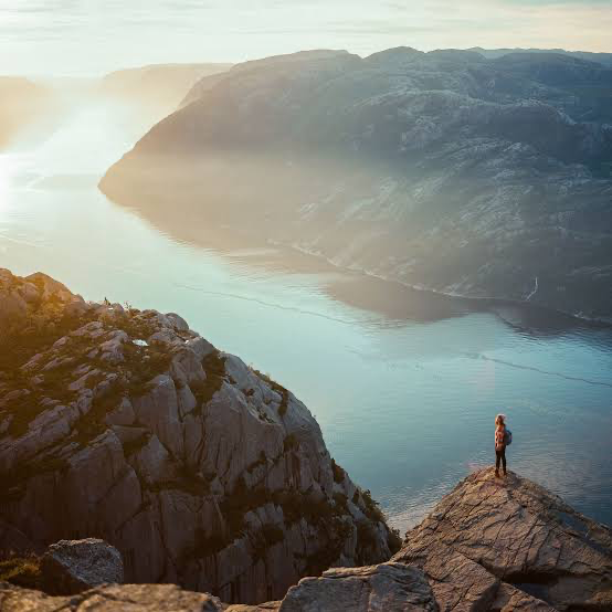 Why You Should Try a Solo Trip: Unlocking the Joy of Traveling Alone