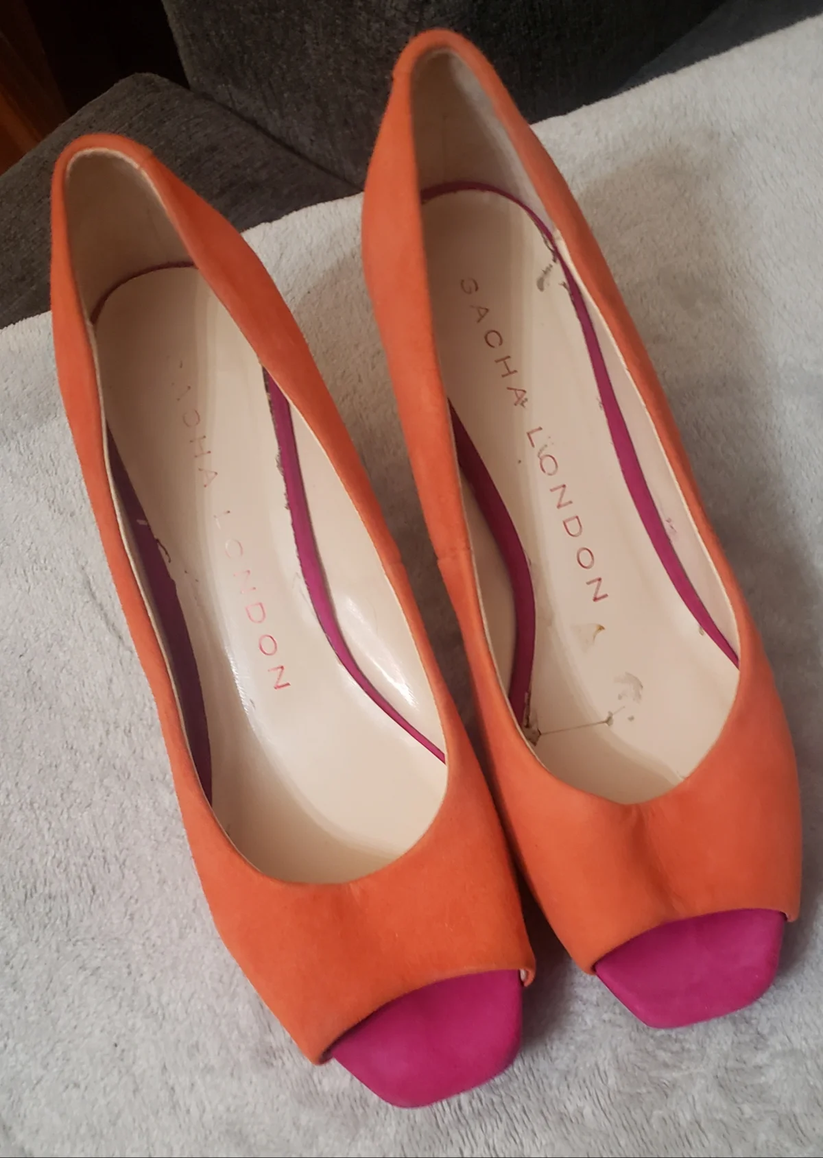 Ready for Spring peep-toe sandals