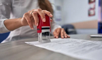 Preguntas Clave sobre Notary Public en Hollywood, FL: Respuestas Claras para la Comunidad Latina / Key Notary Public Questions in Hollywood, FL: Clear Answers for the Latino Community