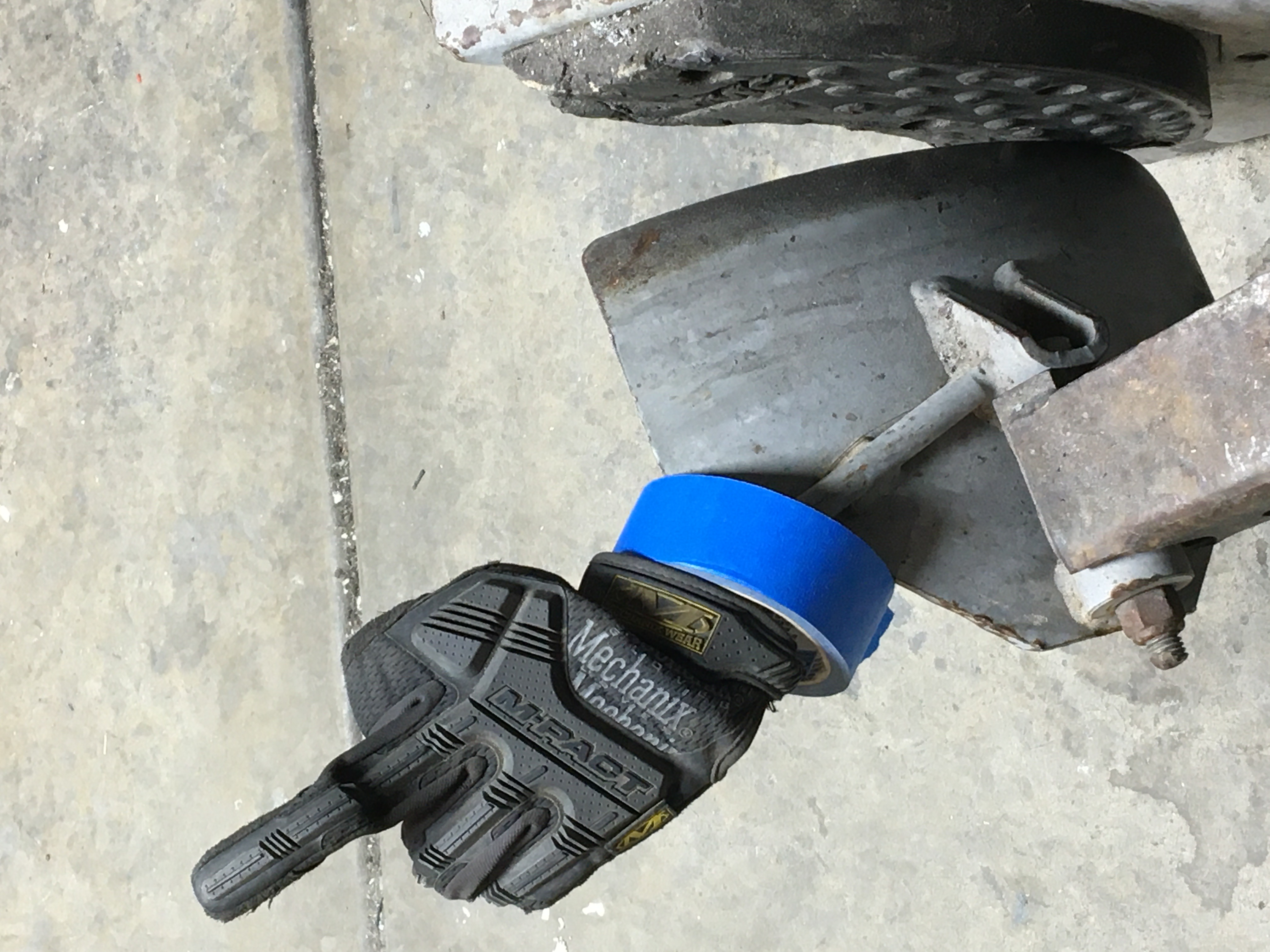 Treytonamous Contractor’s And Sales