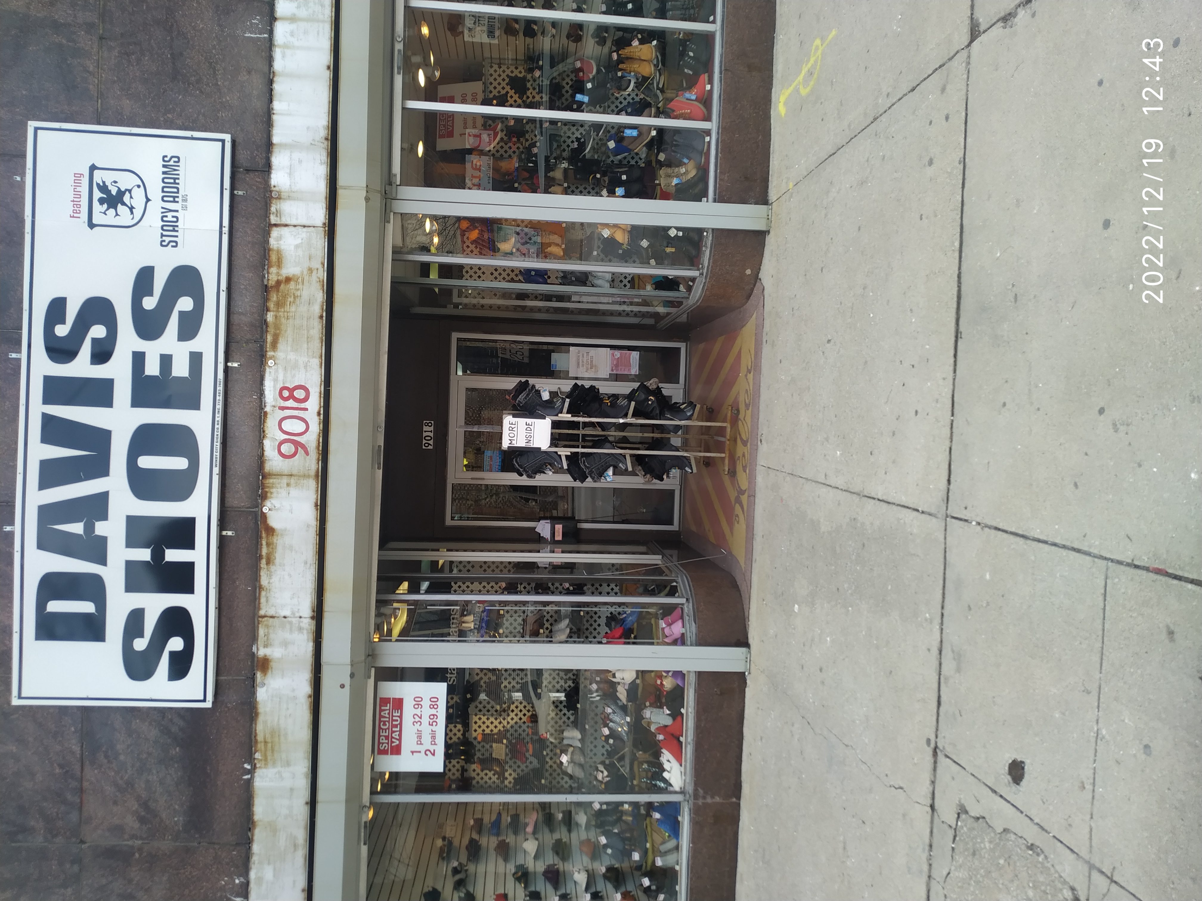 Davis Shoe Stores Inc