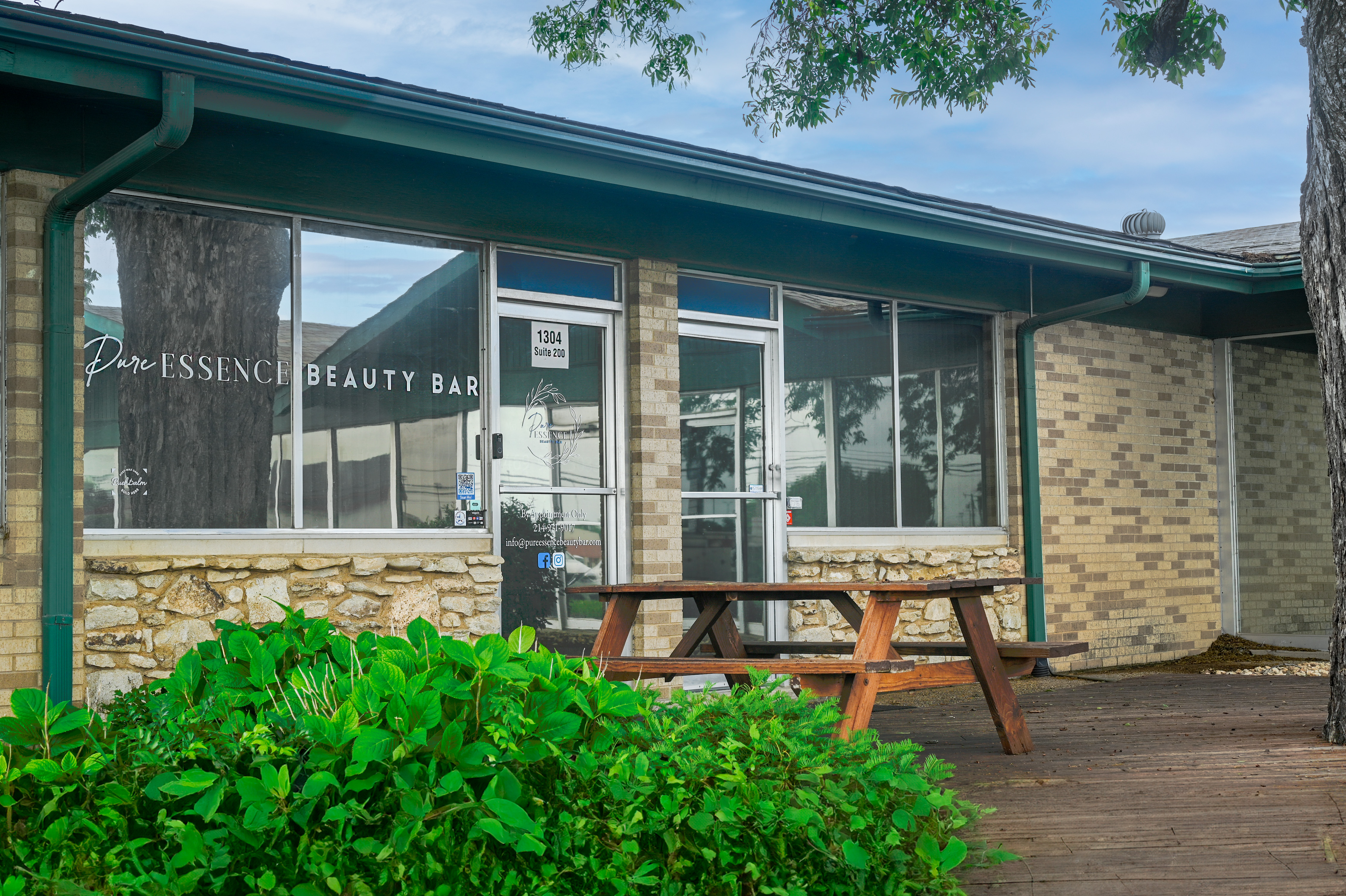 Pure Essence Beauty Bar