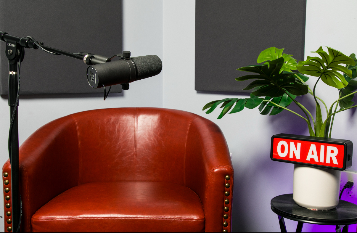 Moon Global Studios, LLC